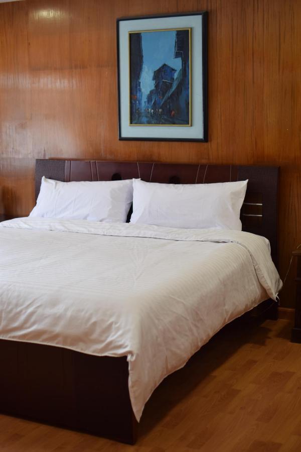 Hotel Ambassador กีโต ภายนอก รูปภาพ